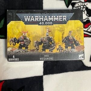 Warhammer 40,000 Orks Meganobz Miniatures